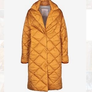 TELA synthetic puffer coat